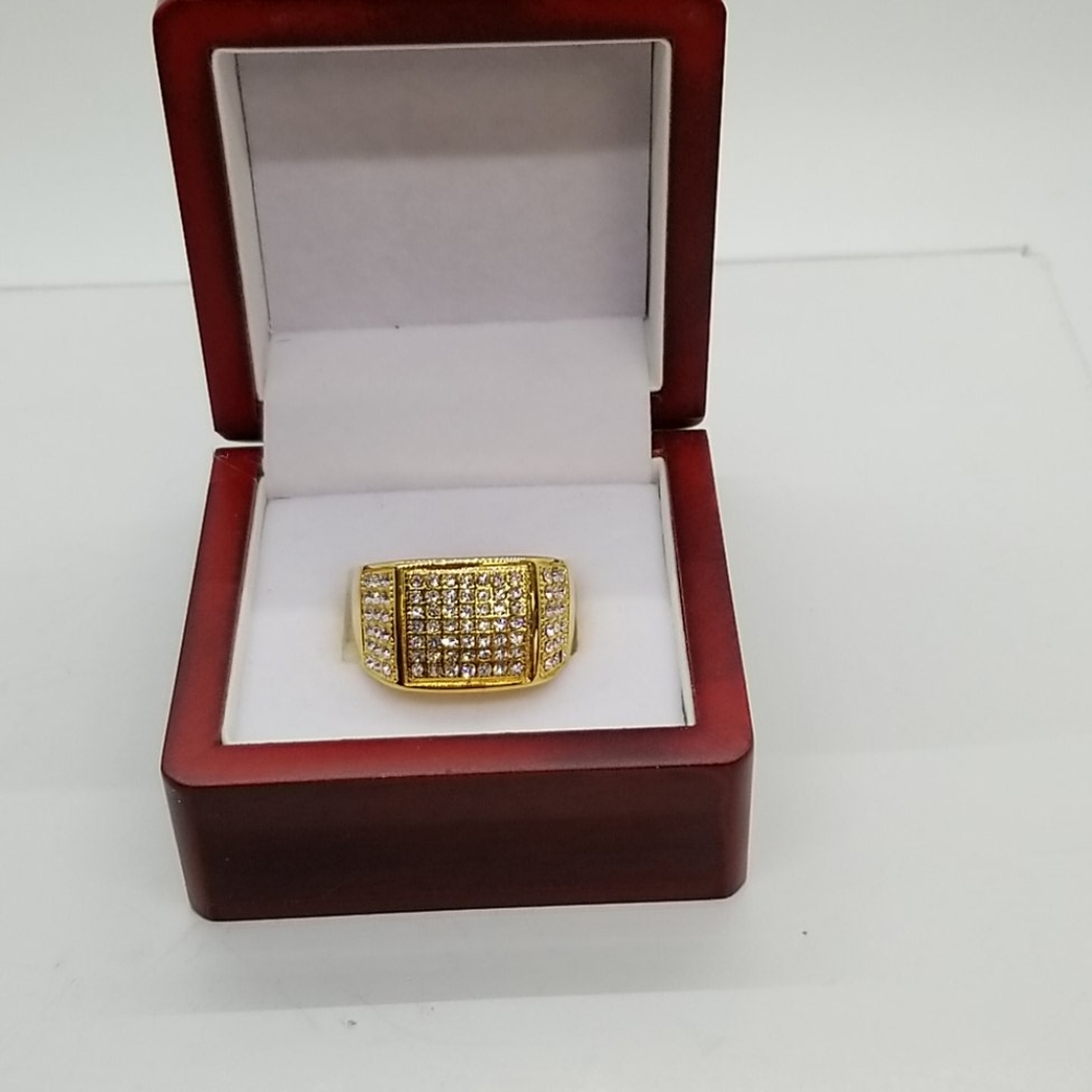 Mans ring